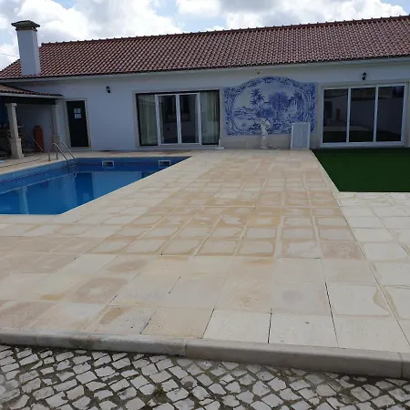Casa De Férias&companhia Сasa de vacaciones Alcobaça